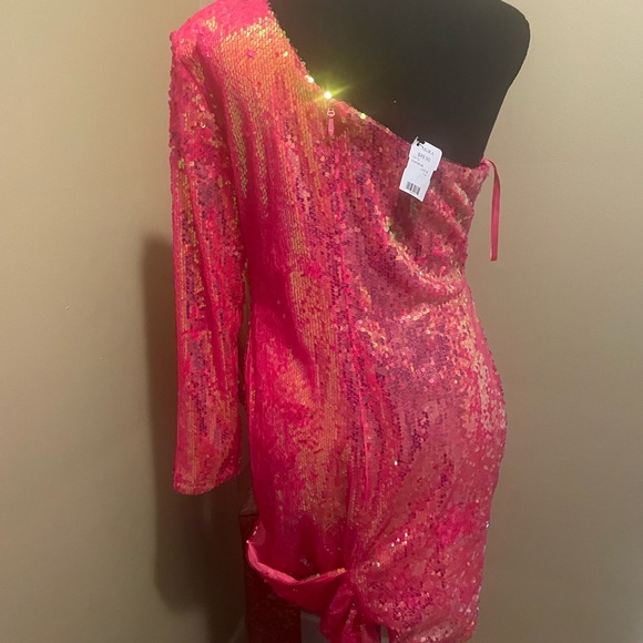 AKIRA Label Maximum Sequin Mini Dress Pink (Size Large) - Picture 10 of 12